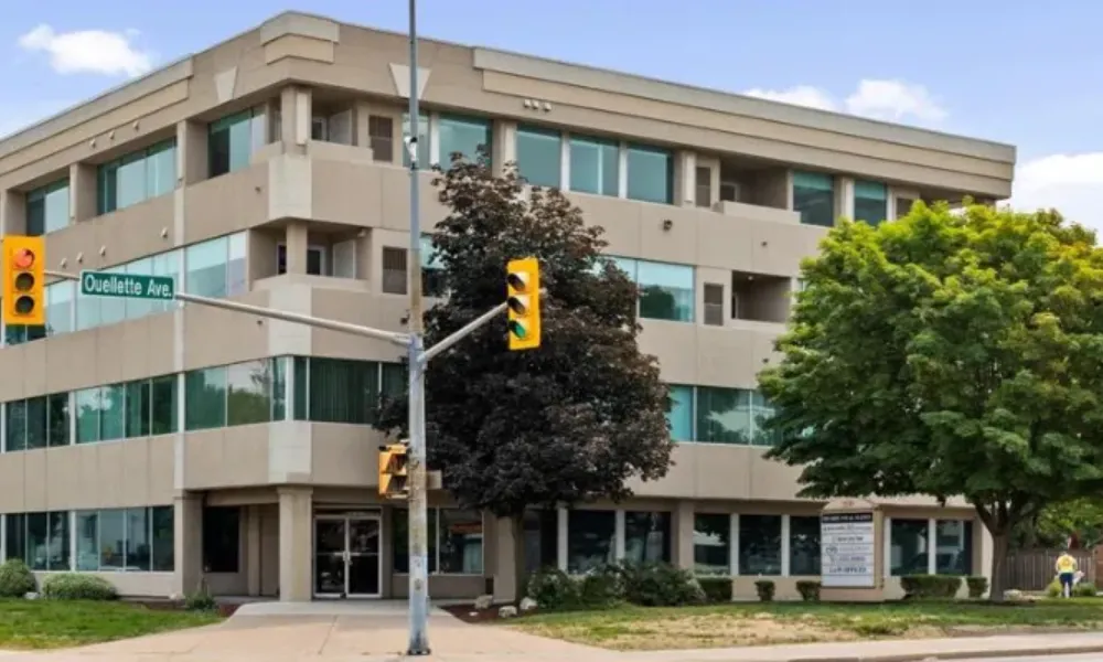 Ouellette Ave, Windsor, ON Windsor, Ontario CA
